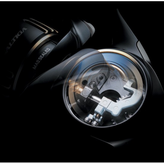 Carrete Daiwa Saltiga 25 8000-H Spinning